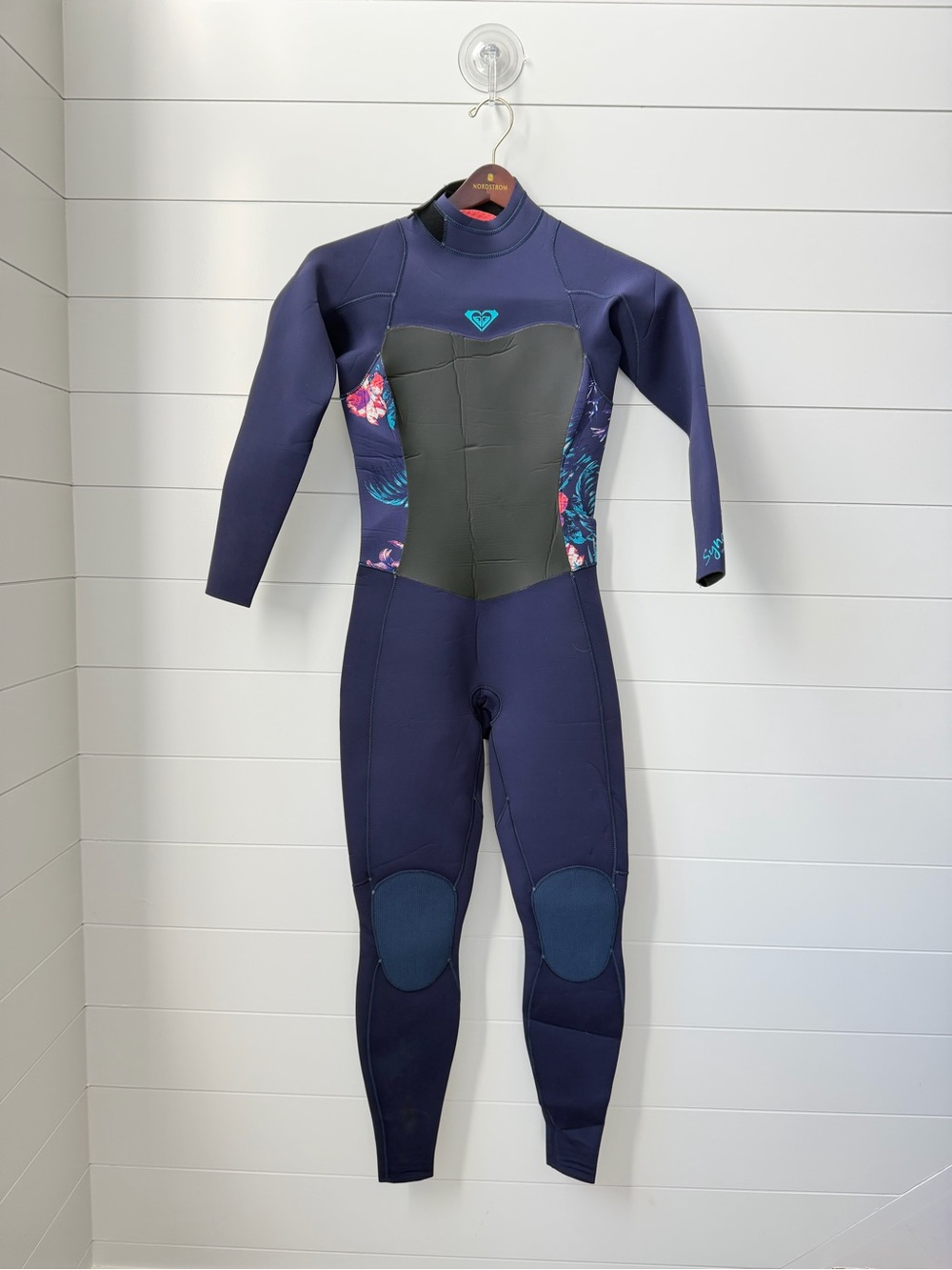 Roxy Women’s Navy Floral-Panel Full Wetsuit Scuba
